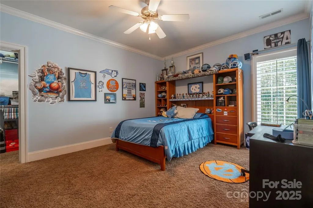 1427 Merrimont Avenue Kings Mountain NC 28086