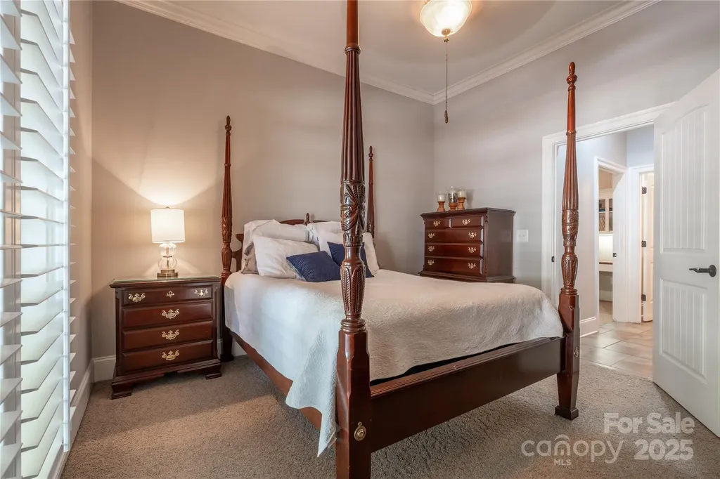 1427 Merrimont Avenue Kings Mountain NC 28086