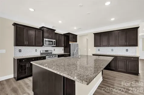 107 Morden Loop Mooresville NC 28115