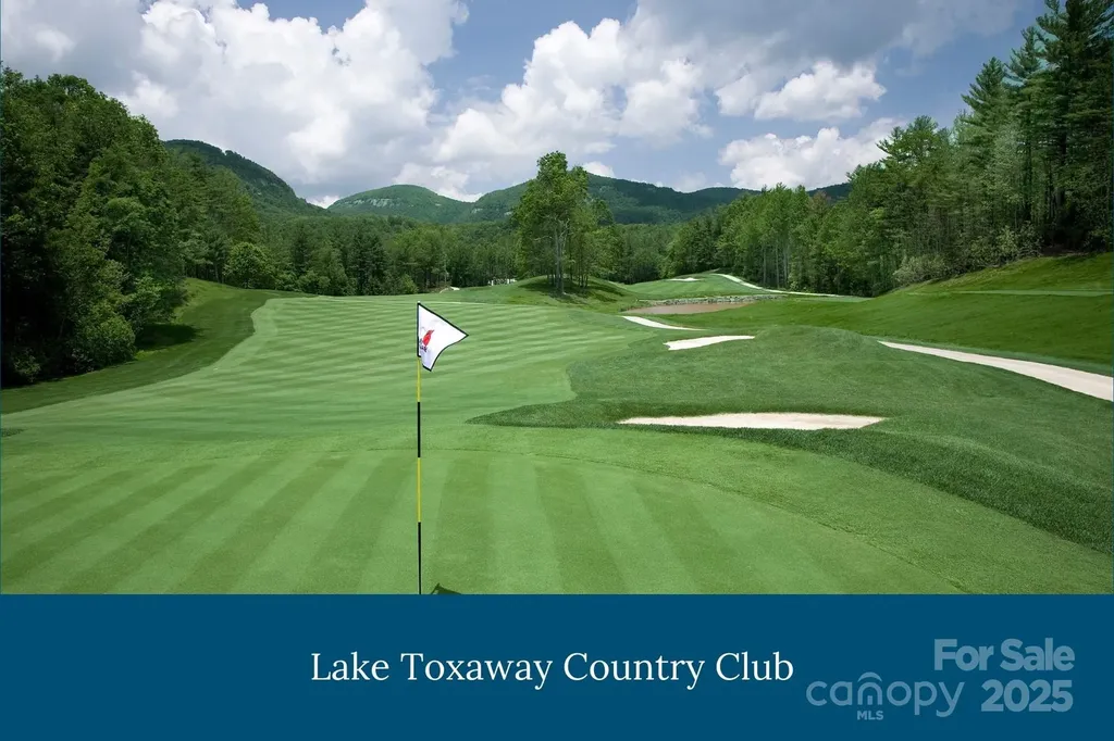 412 Cherokee Trace Lake Toxaway NC 28747