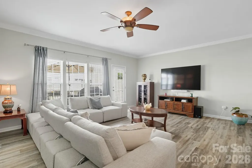 15815 Castle Watch Avenue Charlotte NC 28277