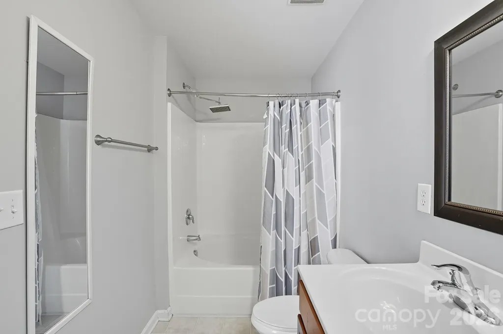 15815 Castle Watch Avenue Charlotte NC 28277