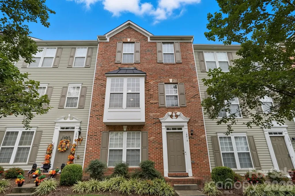 15815 Castle Watch Avenue Charlotte NC 28277