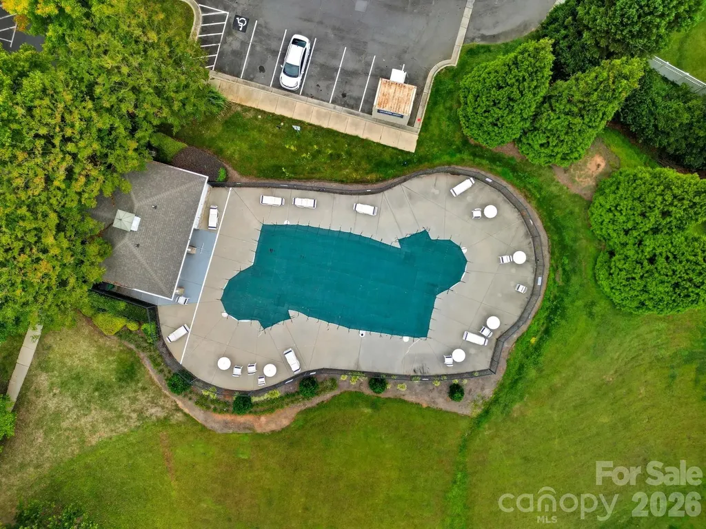 15815 Castle Watch Avenue Charlotte NC 28277