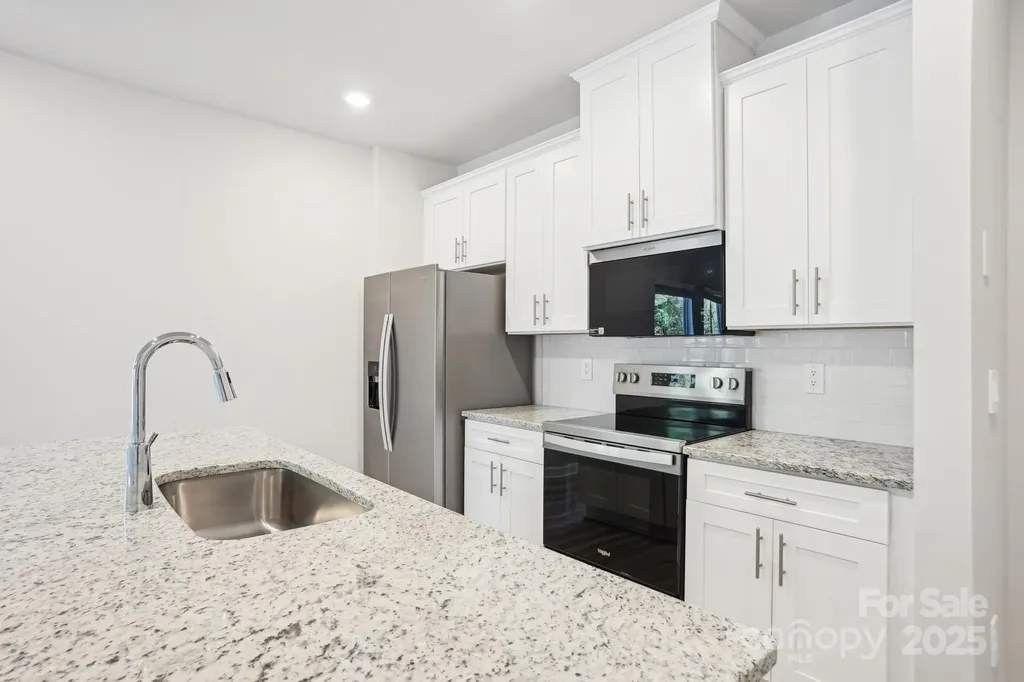 105 Ciara Place Mooresville NC 28115