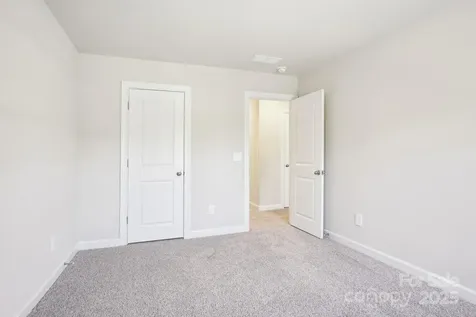 105 Ciara Place Mooresville NC 28115