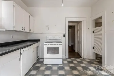 325 Vanderbilt Road Asheville NC 28803