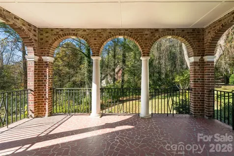 325 Vanderbilt Road Asheville NC 28803