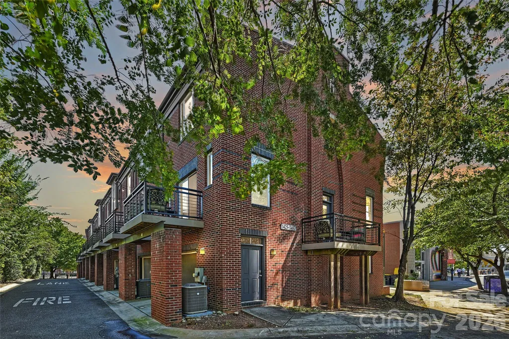 1425 Camden Road Charlotte NC 28203