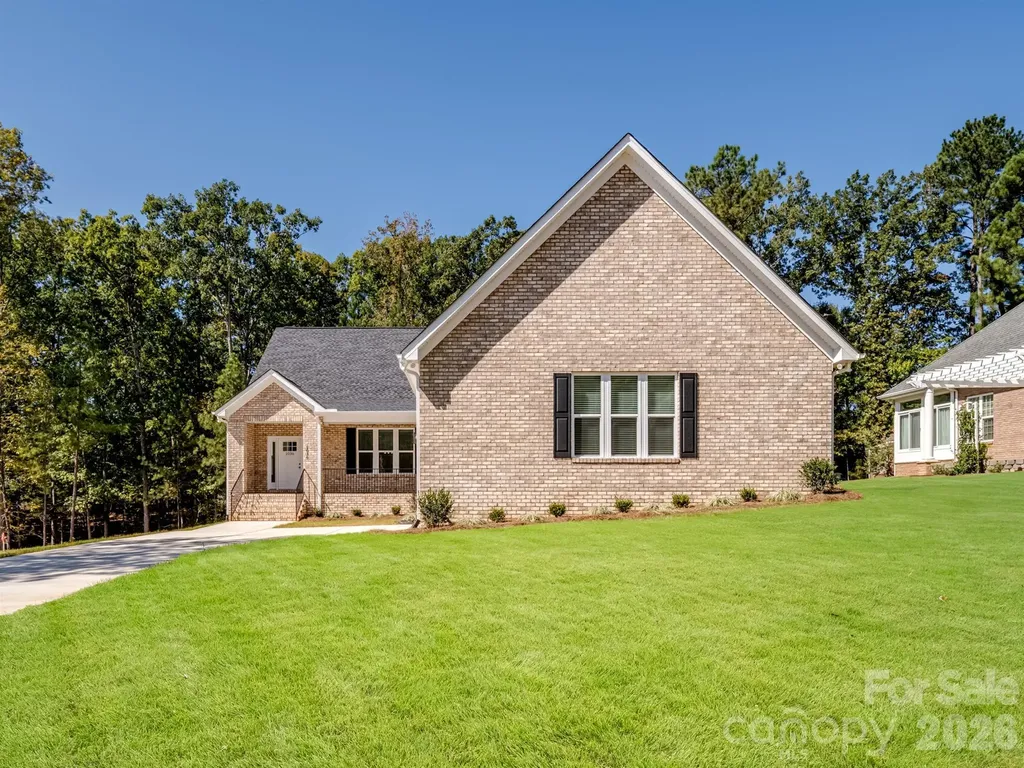1036 Lyndon Drive Lancaster SC 29720