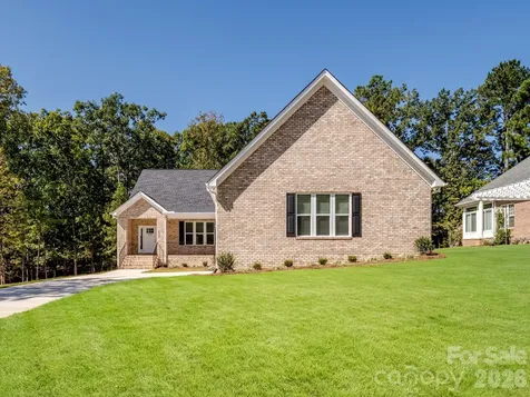 1036 Lyndon Drive Lancaster SC 29720