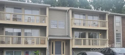 1614-H Arlyn Circle Charlotte NC 28213