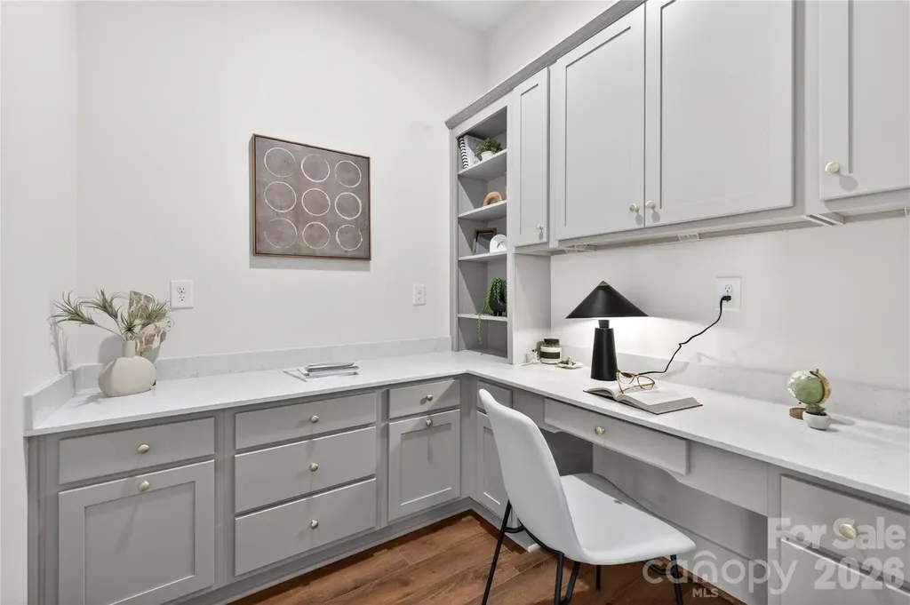 7237 Westrow Avenue Charlotte NC 28278