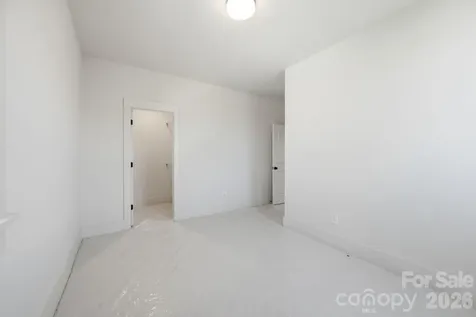 7237 Westrow Avenue Charlotte NC 28278