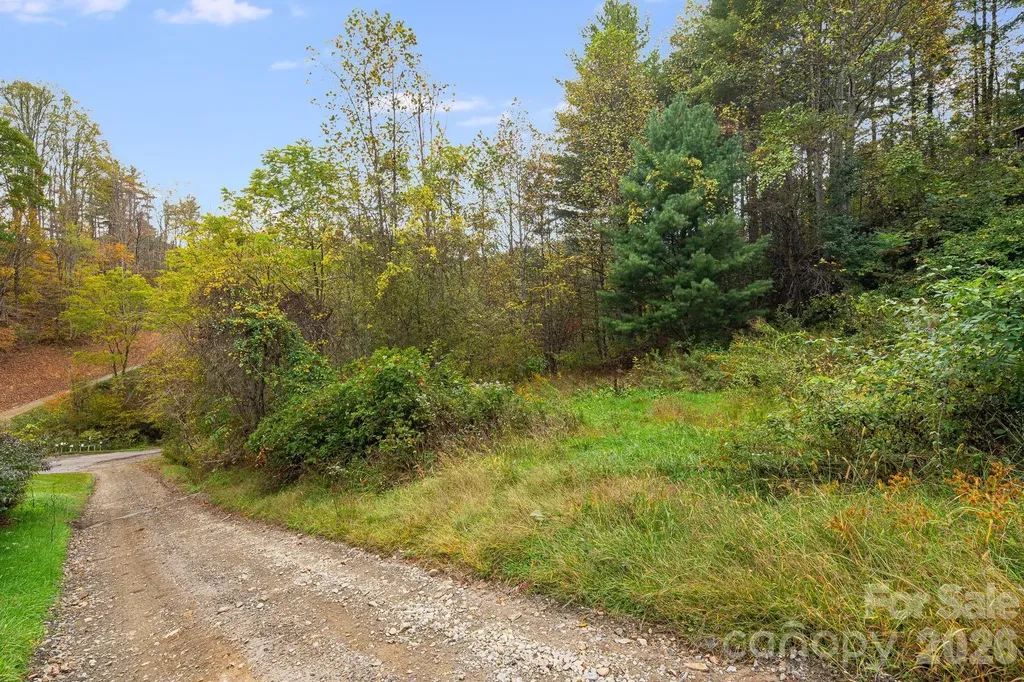 211 Evergreen Road Burnsville NC 28714