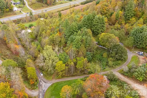 211 Evergreen Road Burnsville NC 28714