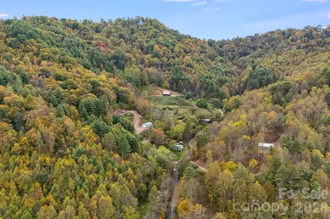 211 Evergreen Road Burnsville NC 28714