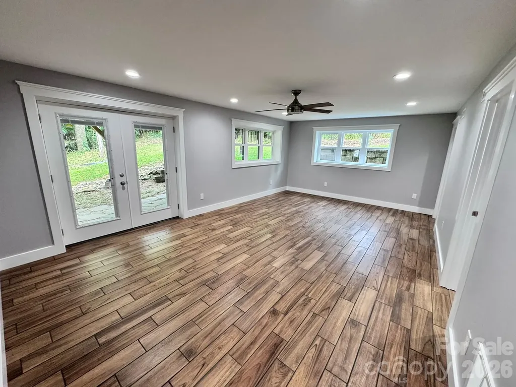 269 Virginia Avenue Asheville NC 28806