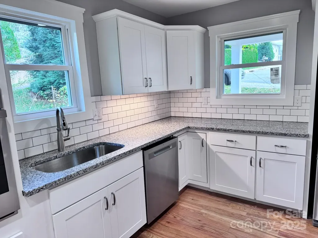 269 Virginia Avenue Asheville NC 28806