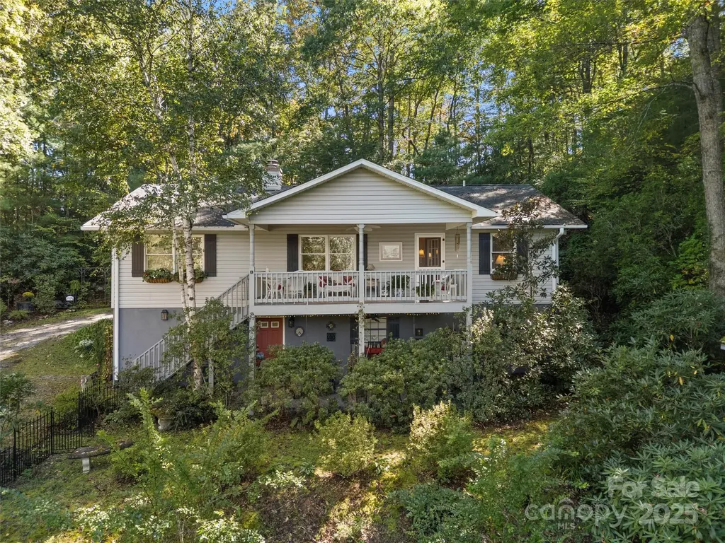 296 Ivy Ridge Circle Sylva NC 28779