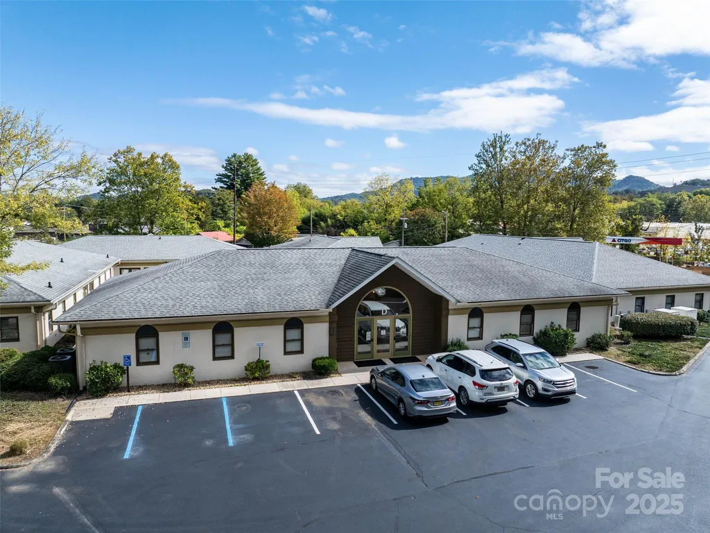 367 Dellwood City Road Waynesville NC 28786