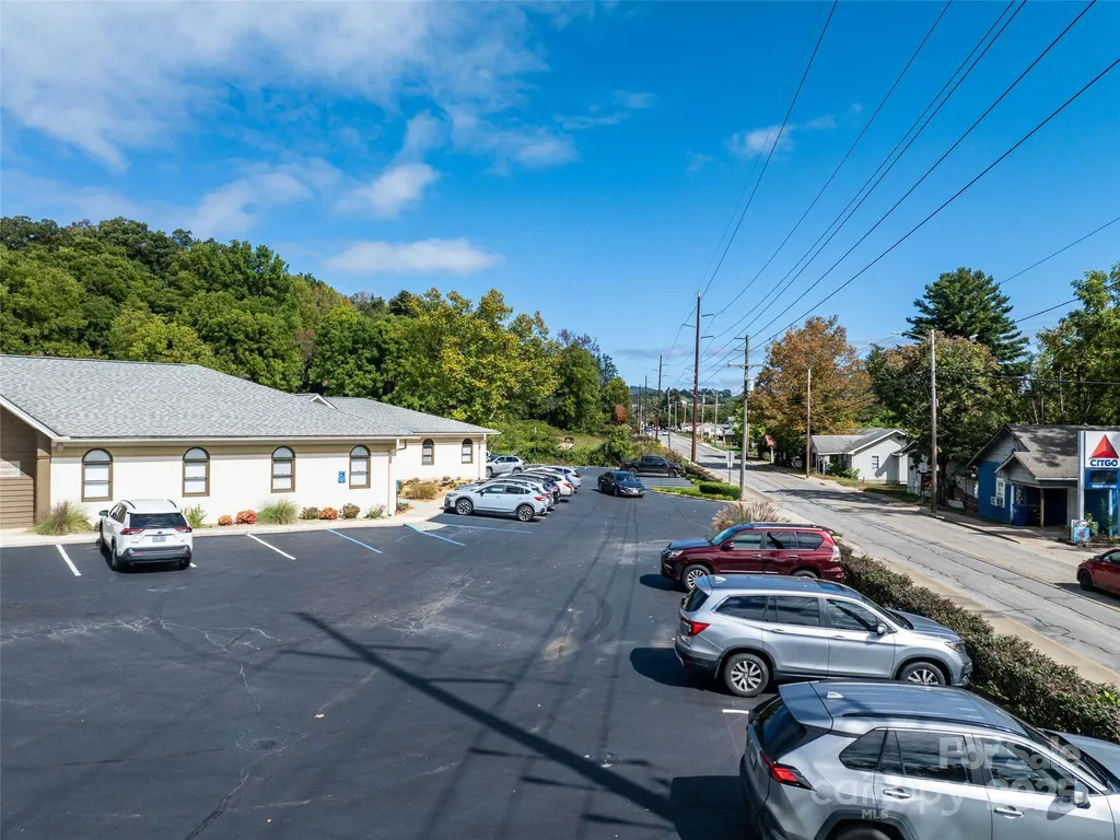 367 Dellwood City Road Waynesville NC 28786