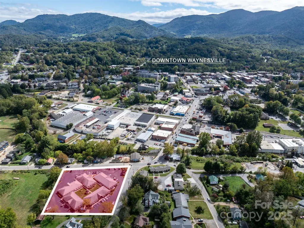 367 Dellwood City Road Waynesville NC 28786