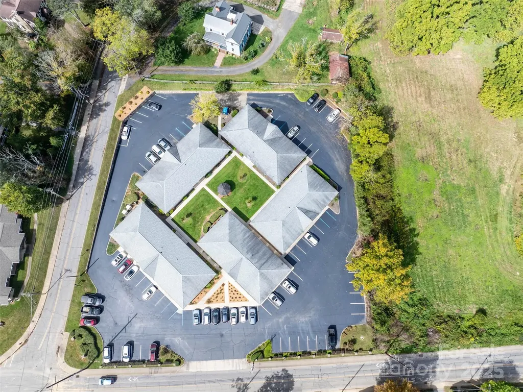 367 Dellwood City Road Waynesville NC 28786