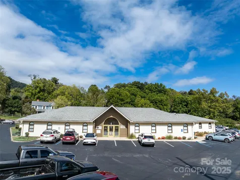 367 Dellwood City Road Waynesville NC 28786