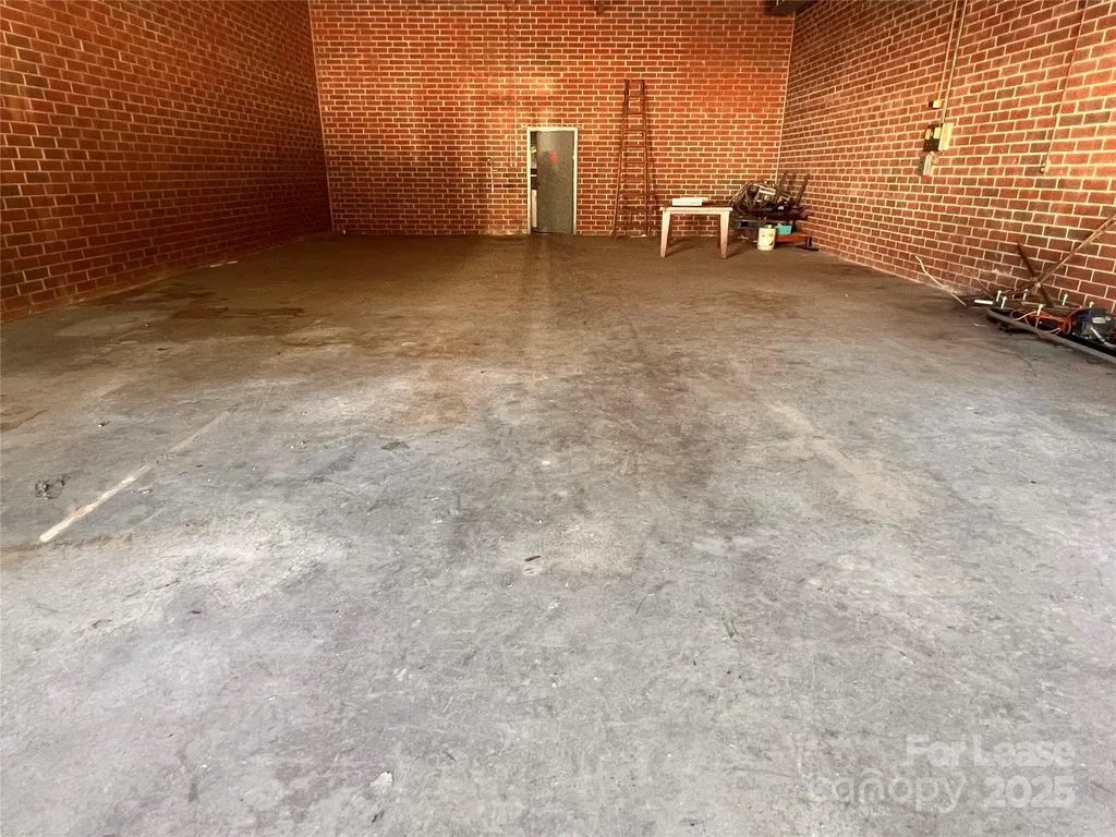 401 1st Street W Conover NC 28613