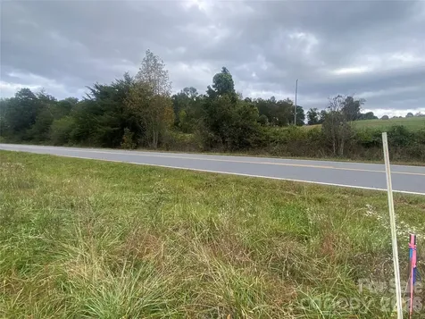 1595 Hudlow Road Forest City NC 28043