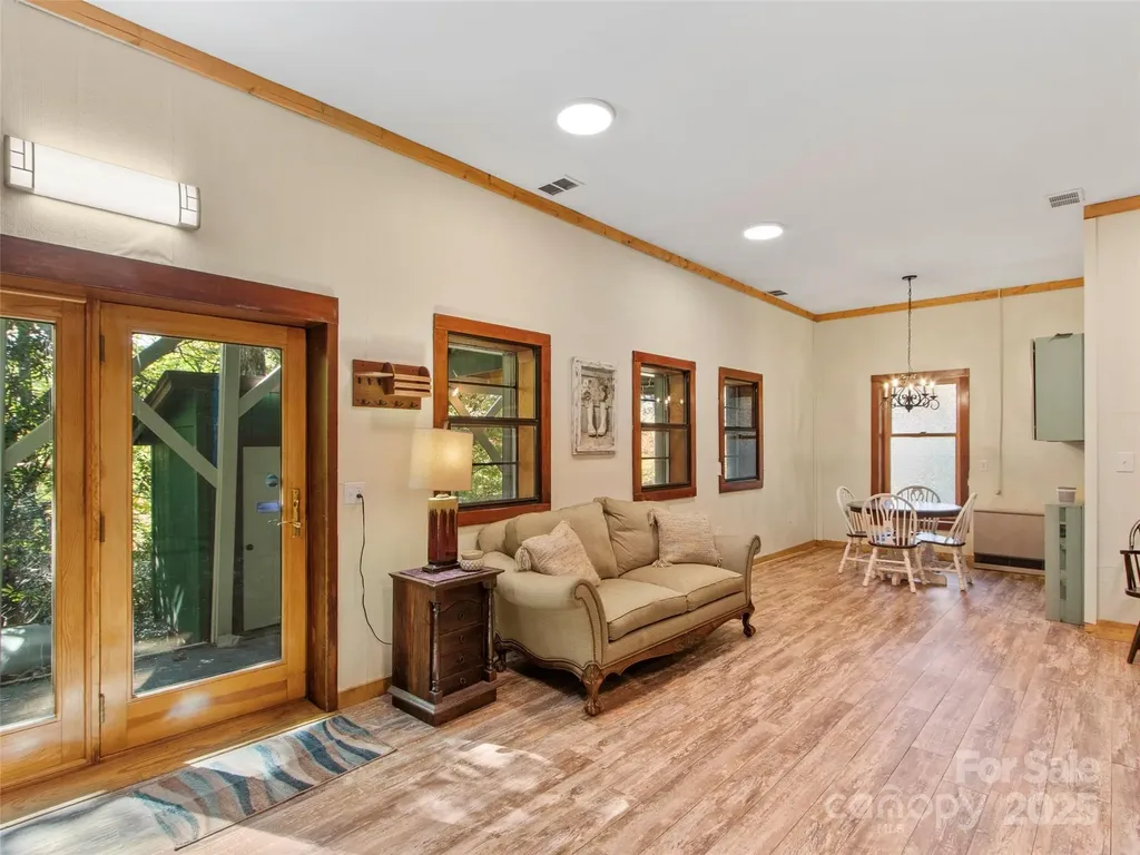354 Big Ridge Road Burnsville NC 28714