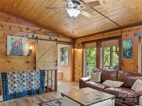 354 Big Ridge Road Burnsville NC 28714