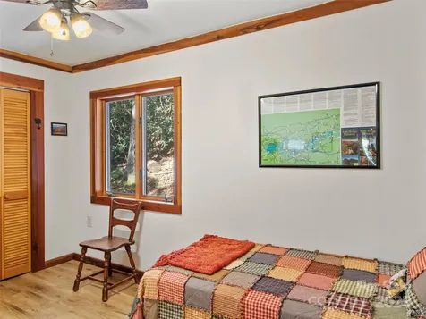 354 Big Ridge Road Burnsville NC 28714