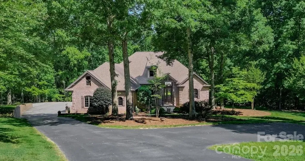 562 Rocky Cove Lane Denton NC 27239
