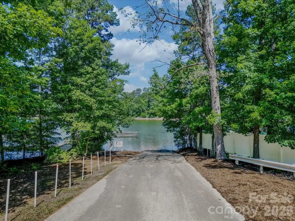 562 Rocky Cove Lane Denton NC 27239