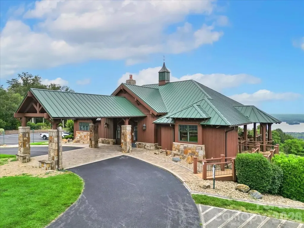 562 Rocky Cove Lane Denton NC 27239
