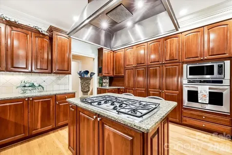 562 Rocky Cove Lane Denton NC 27239