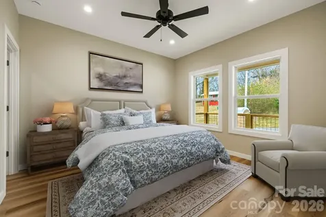 102 Babb Street Waynesville NC 28786