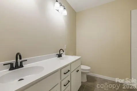 102 Babb Street Waynesville NC 28786