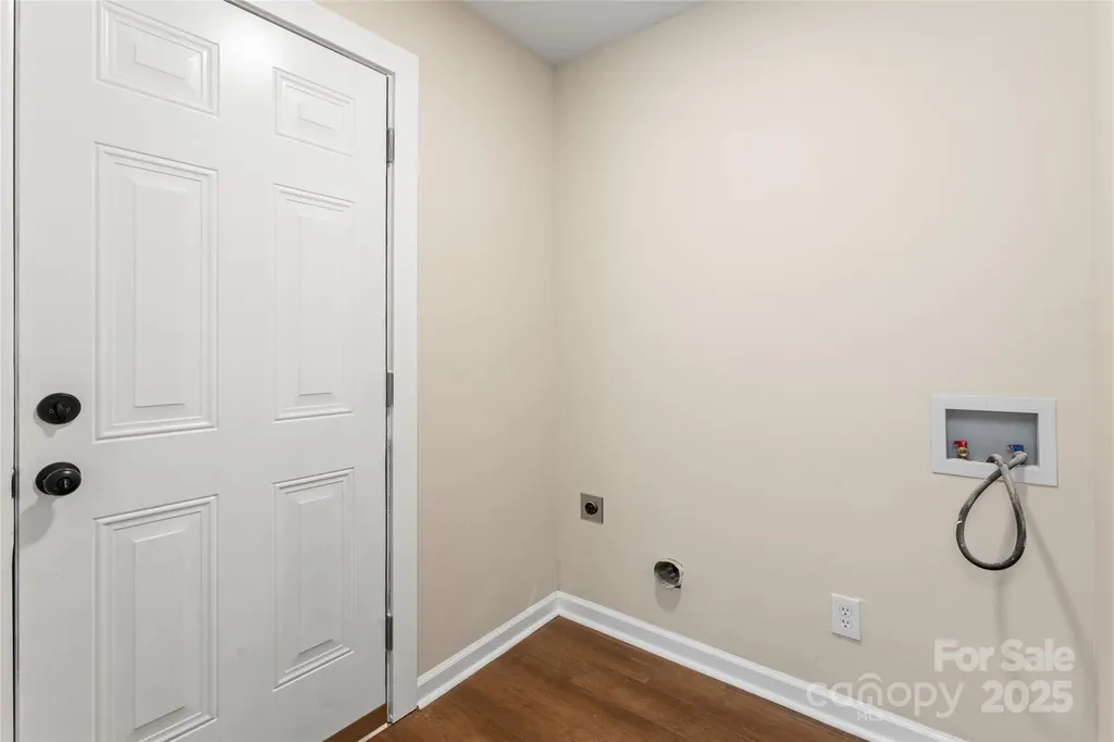5316 Rupert Lane Charlotte NC 28215
