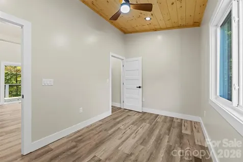 71 Mountain Trace Point Bryson City NC 28713