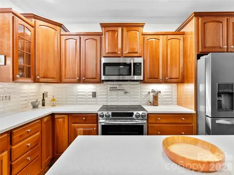 36 White Ash Drive Asheville NC 28803