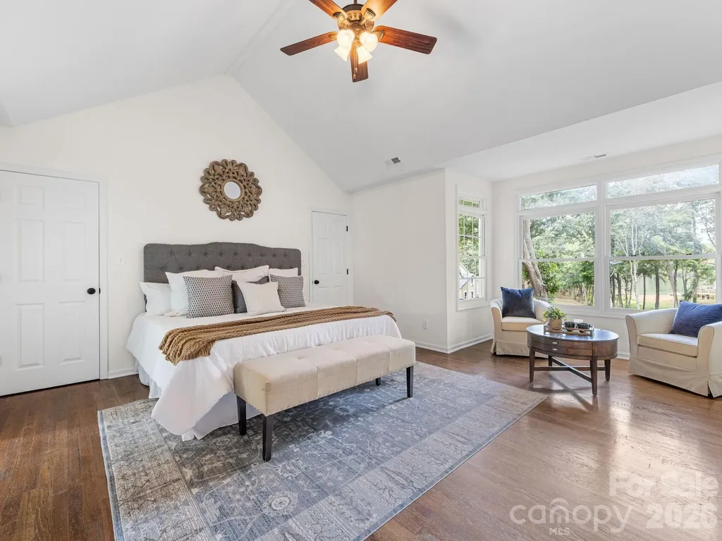 5619 Mountain Point Lane Charlotte NC 28216