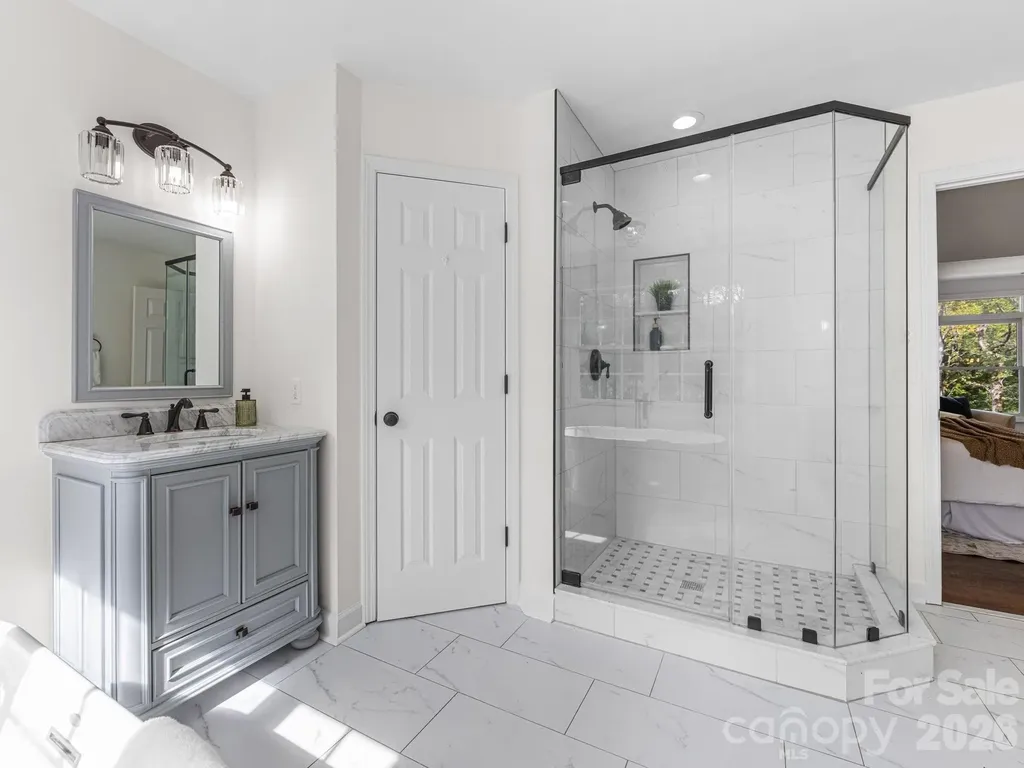 5619 Mountain Point Lane Charlotte NC 28216