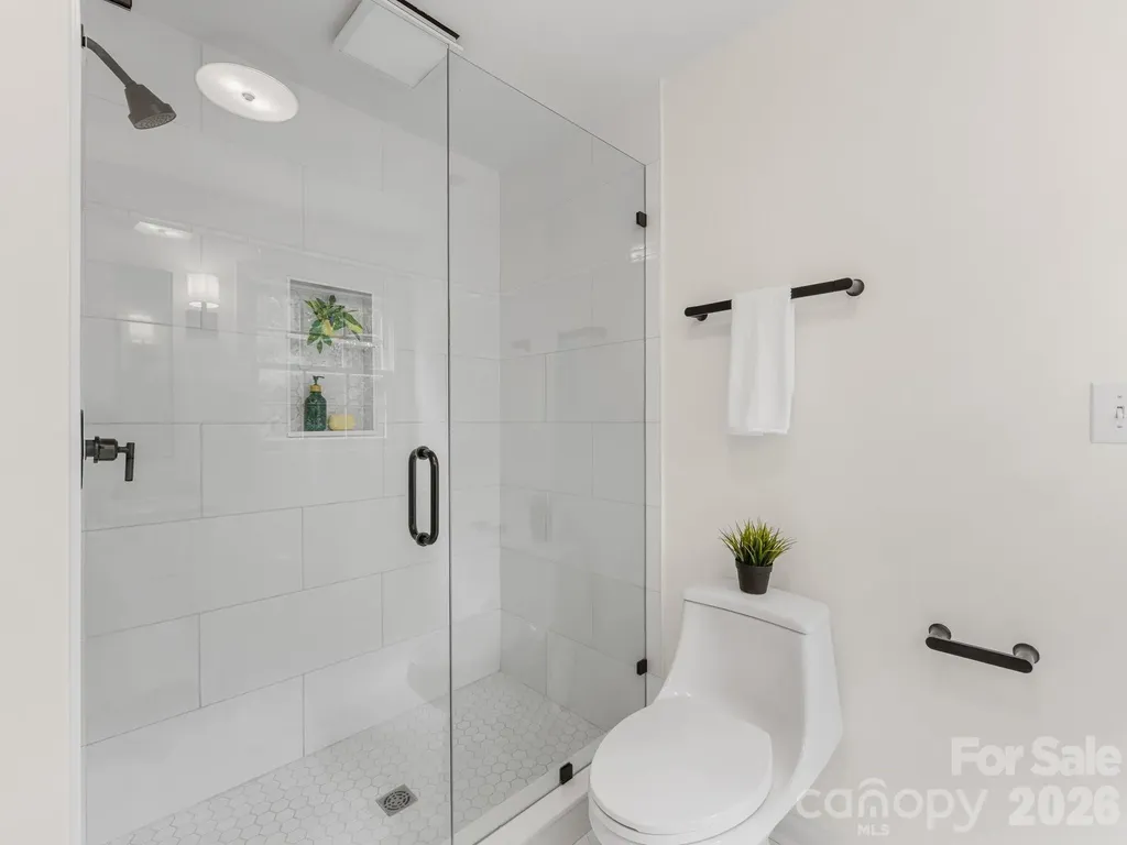 5619 Mountain Point Lane Charlotte NC 28216