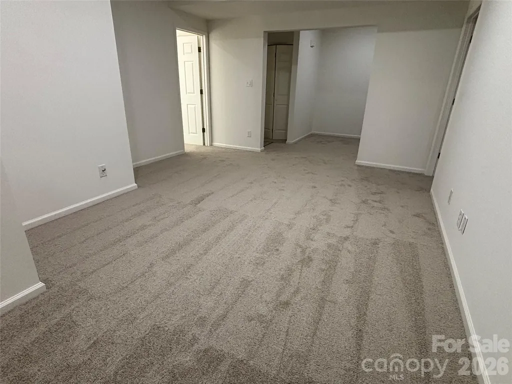 5619 Mountain Point Lane Charlotte NC 28216