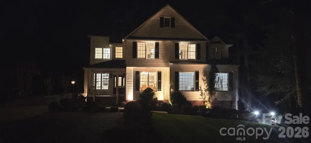 5619 Mountain Point Lane Charlotte NC 28216