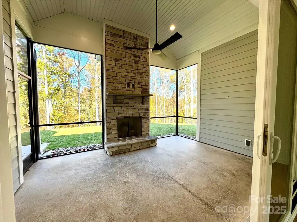 2574 Red Hill Street NW Concord NC 28027