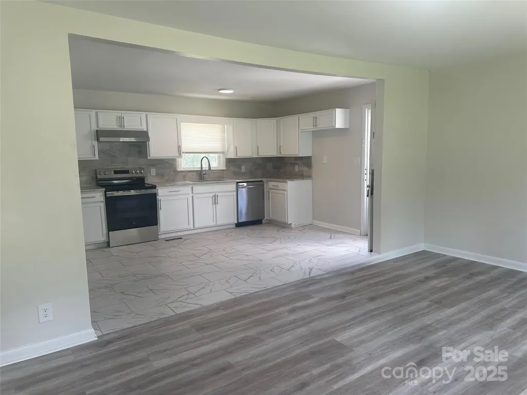 2021 Hollandale Drive Gastonia NC 28054